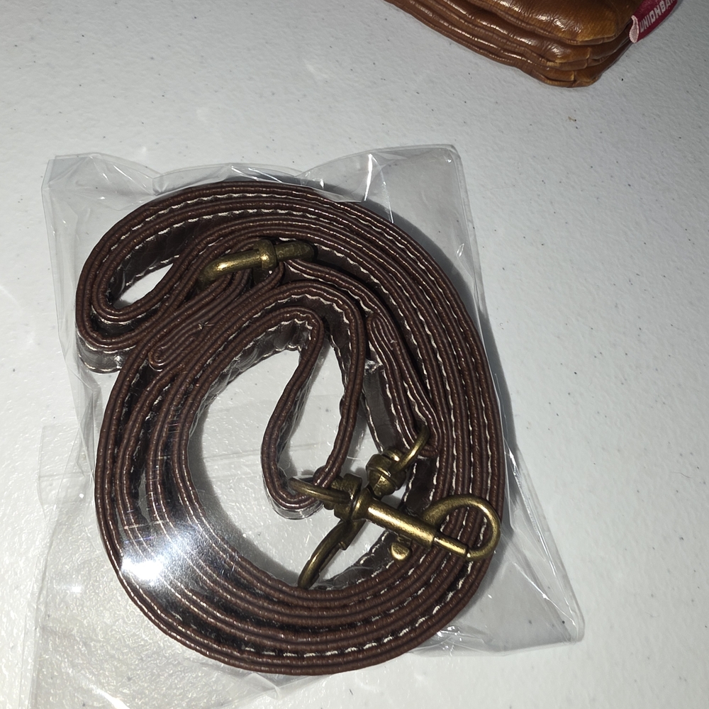 UNIONBAY Brown Crossbody Bag with Embroidered Elephant - Picture 8 of 8